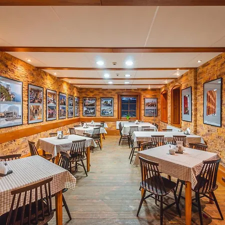 U Musa 리조트 카르파츠